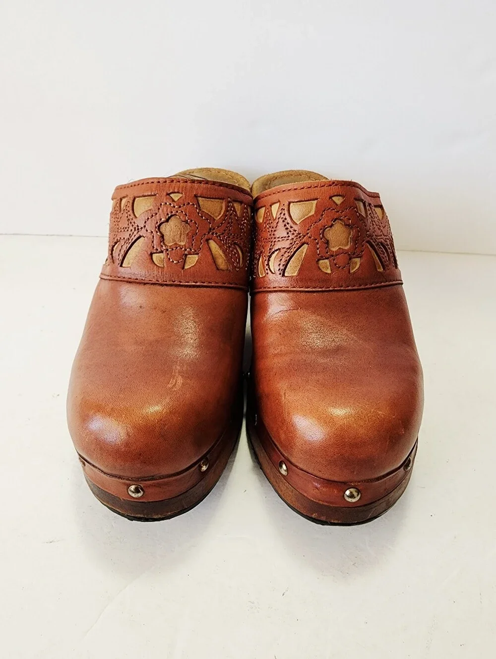 Candie's Y2K Brown Leather Studded Clog Mules Size 7 - Picture 3 of 9
